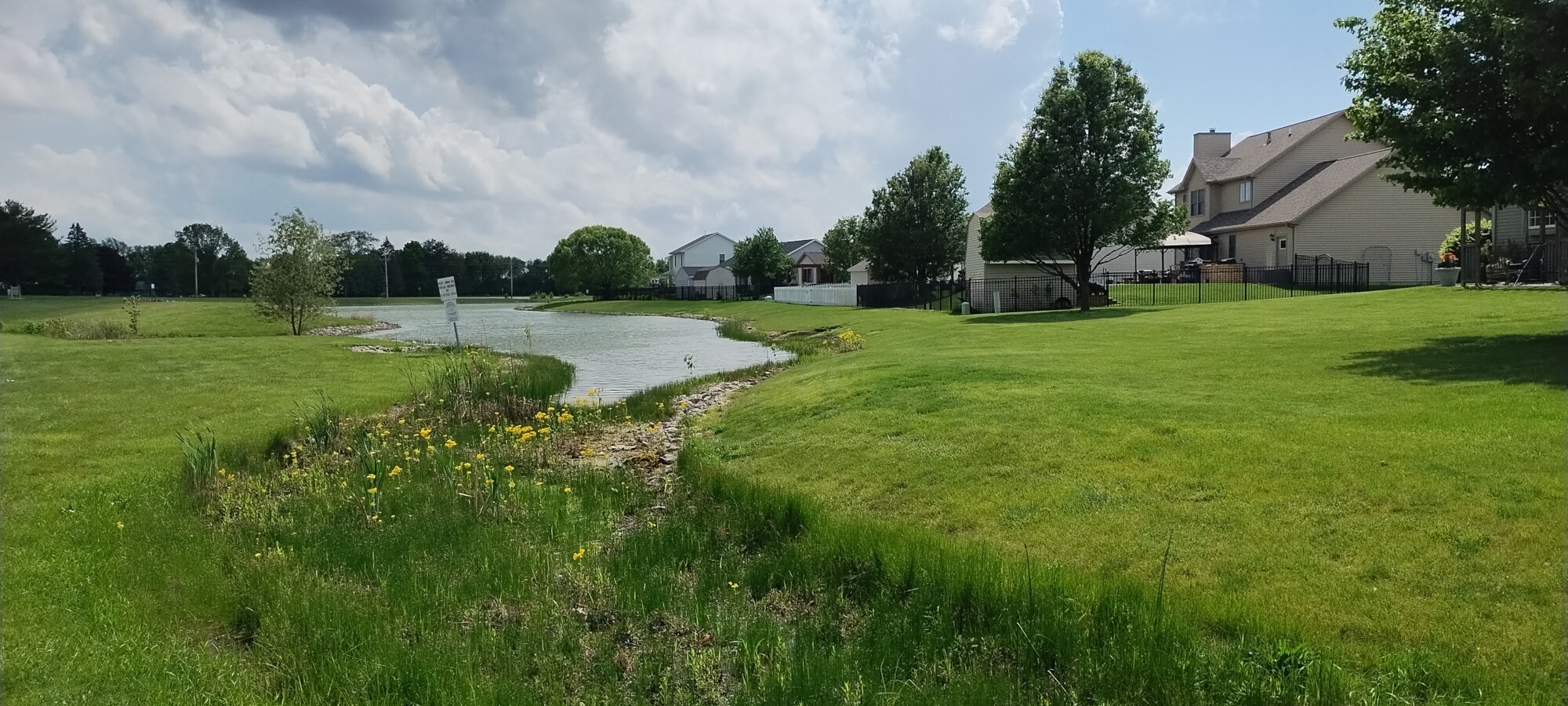 crestlake_02_2000x900_op